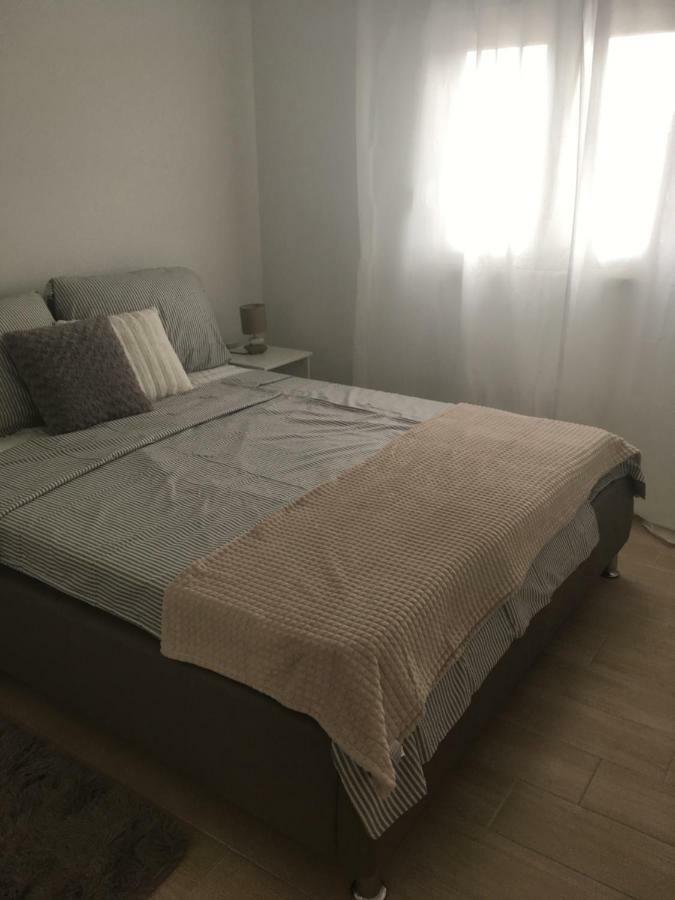 Luxury Apartments Vucinic Пировац Экстерьер фото